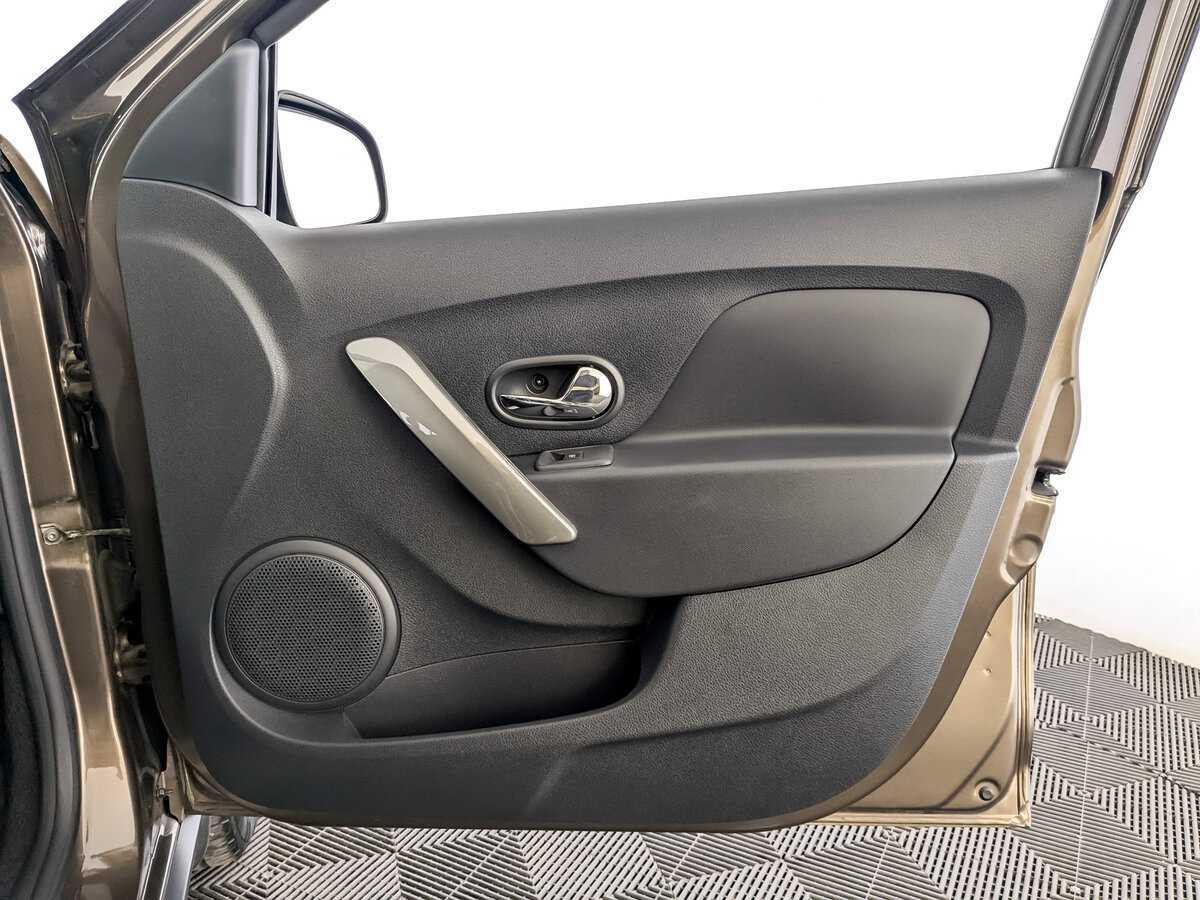 Renault Sandero Stepway, 2021 - Фото №19