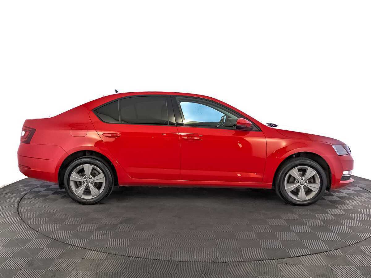 Skoda Octavia, 2018 - Фото №3