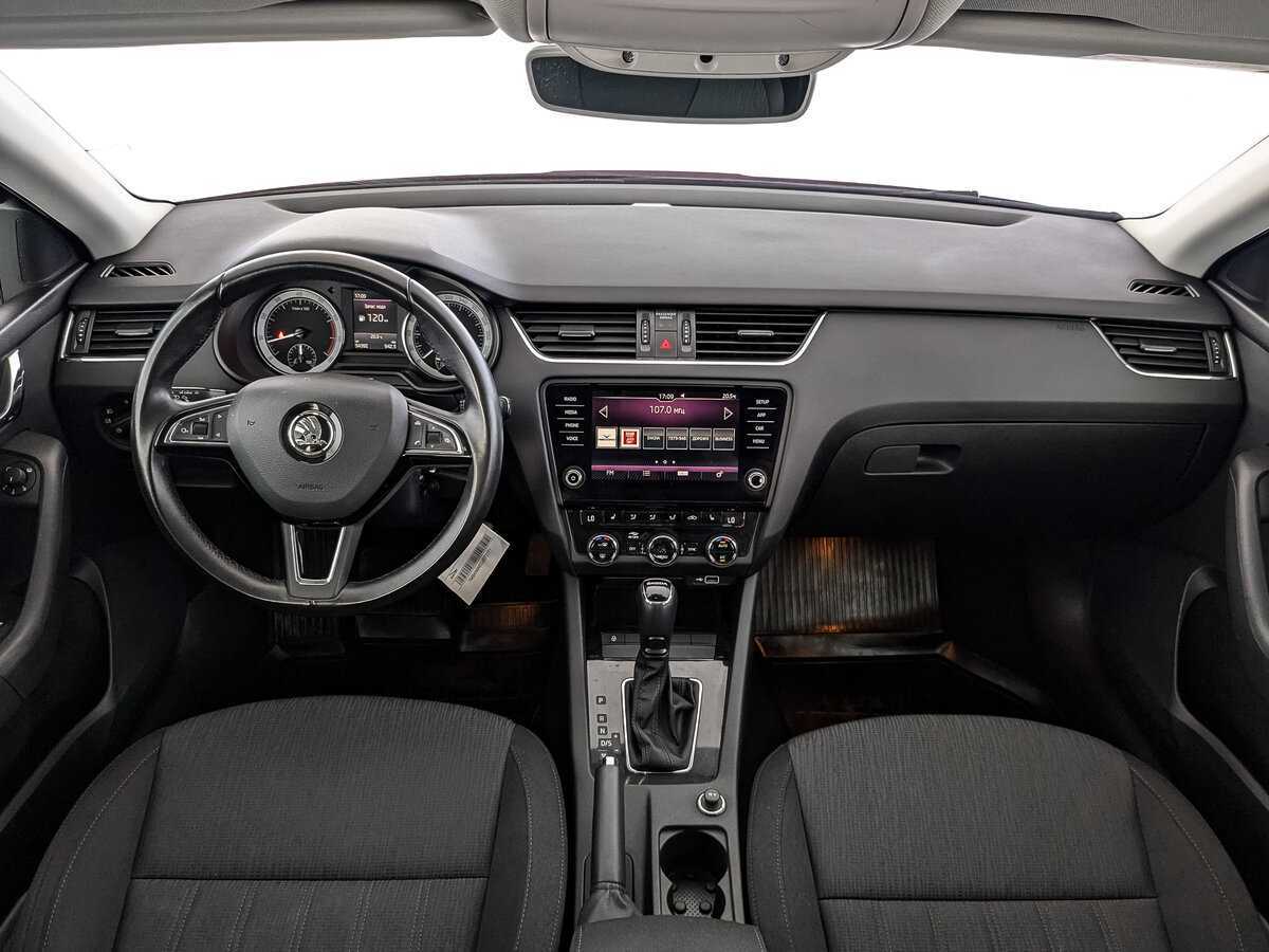 Skoda Octavia, 2018 - Фото №8