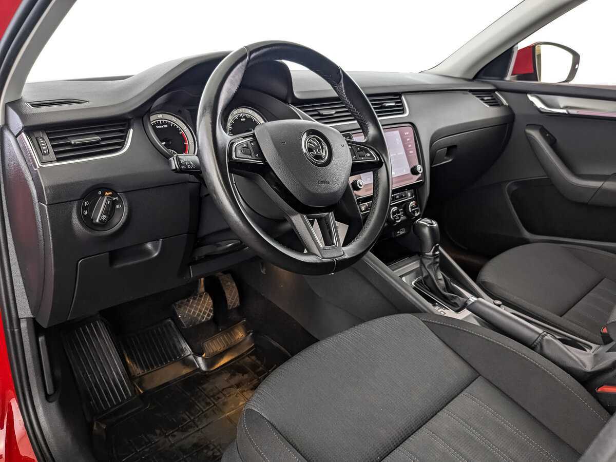 Skoda Octavia, 2018 - Фото №9