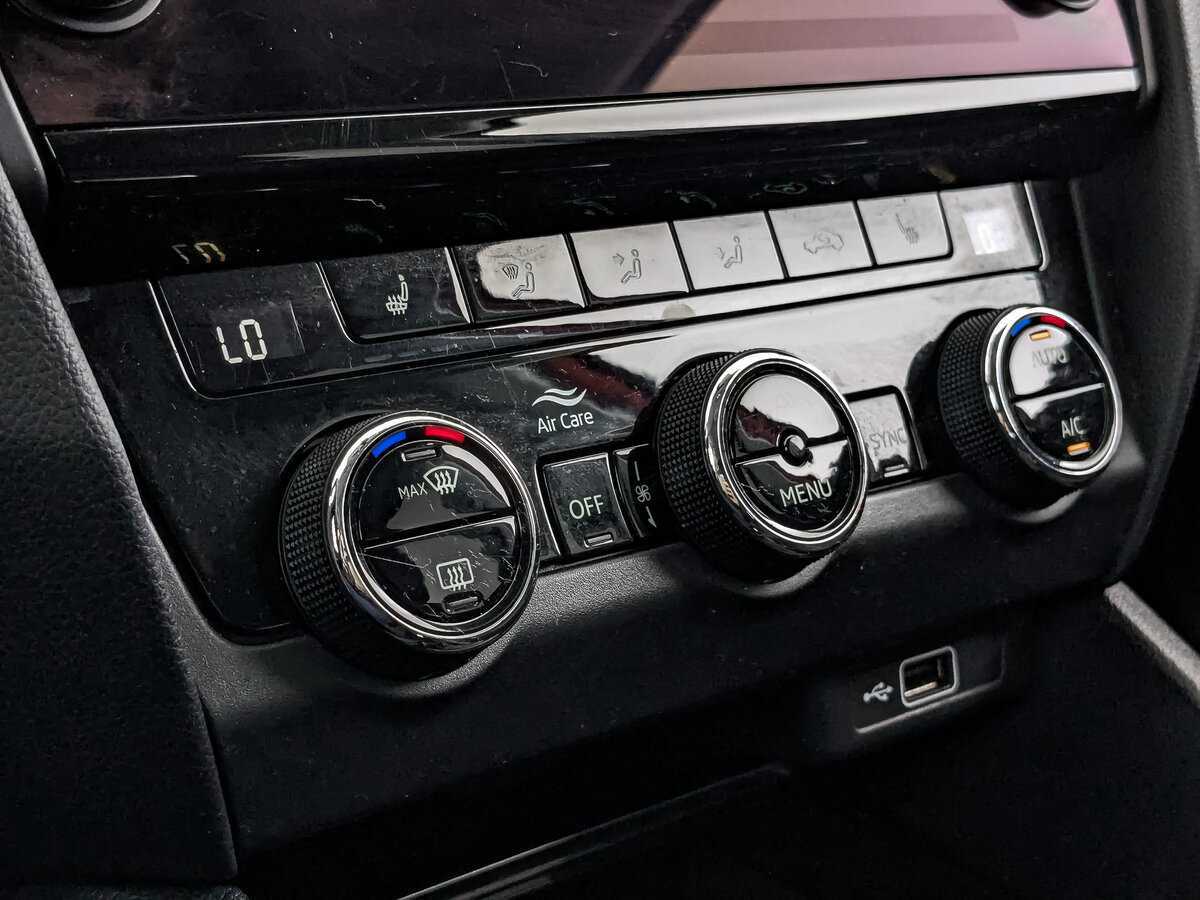 Skoda Octavia, 2018 - Фото №15