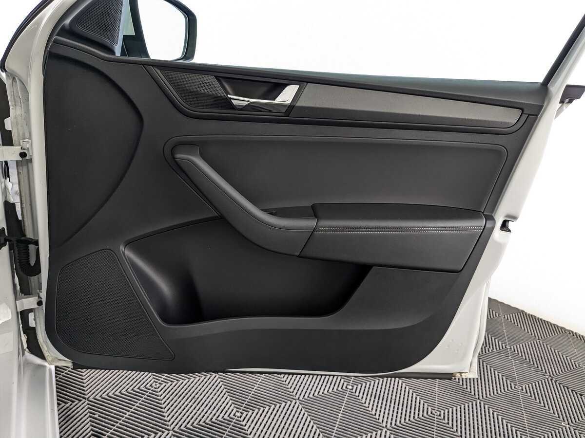 Skoda Rapid, 2020 - Фото №18