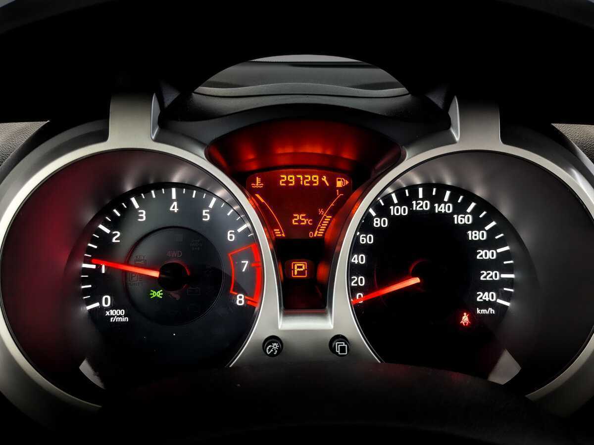 Nissan Juke, 2012 - Фото №10