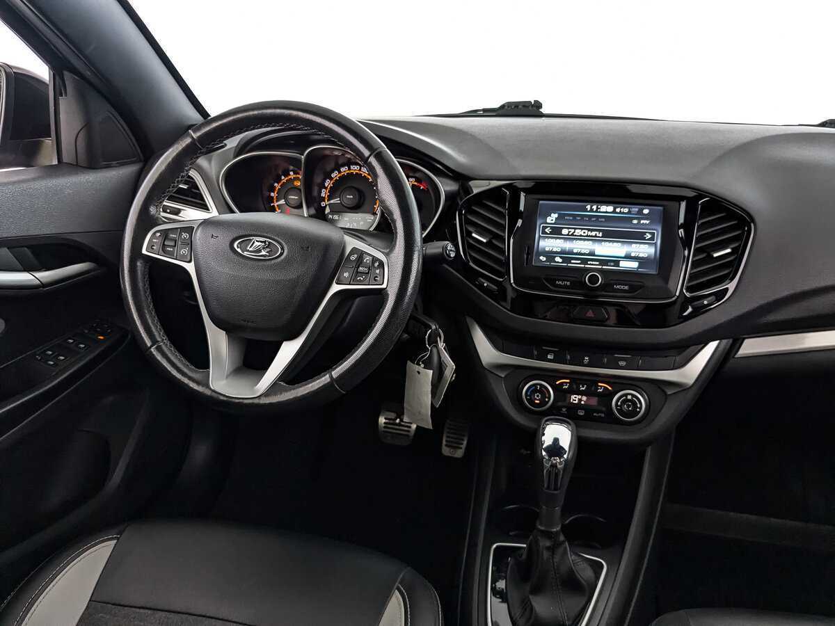 Lada (ВАЗ) Vesta, 2019 - Фото №15