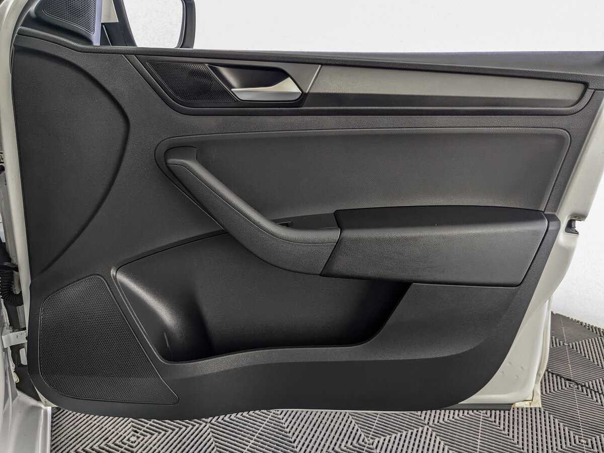 Volkswagen Polo, 2020 - Фото №19