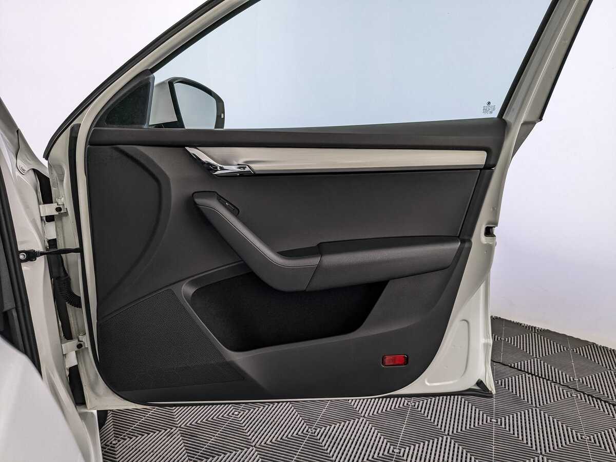 Skoda Octavia, 2018 - Фото №20