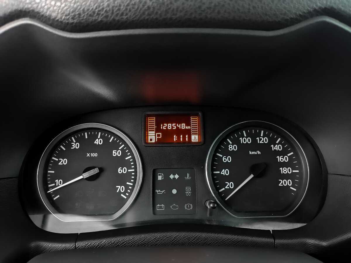 Nissan Terrano, 2015 - Фото №11