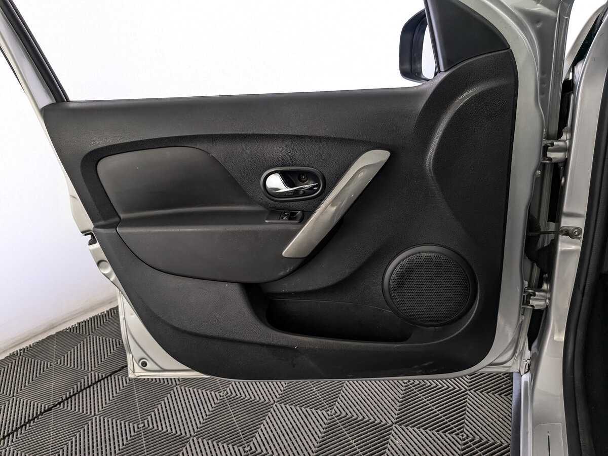 Renault Sandero Stepway, 2019 - Фото №14