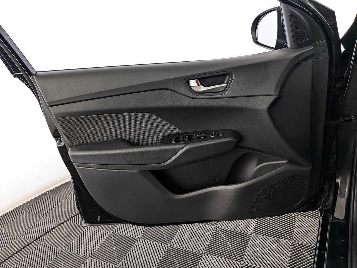 Hyundai Solaris, 2018 - Фото №14