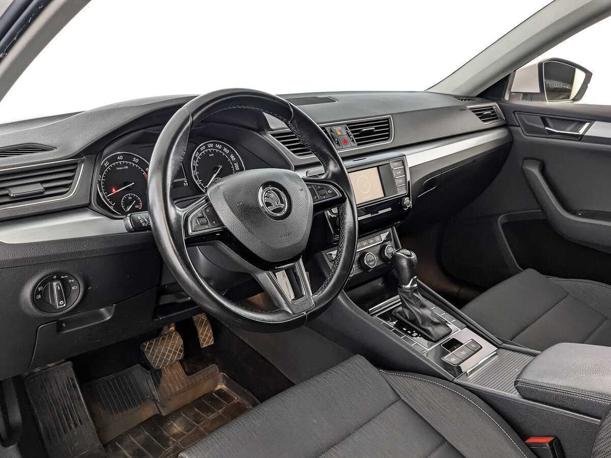 Skoda Superb, 2017 - Фото №9