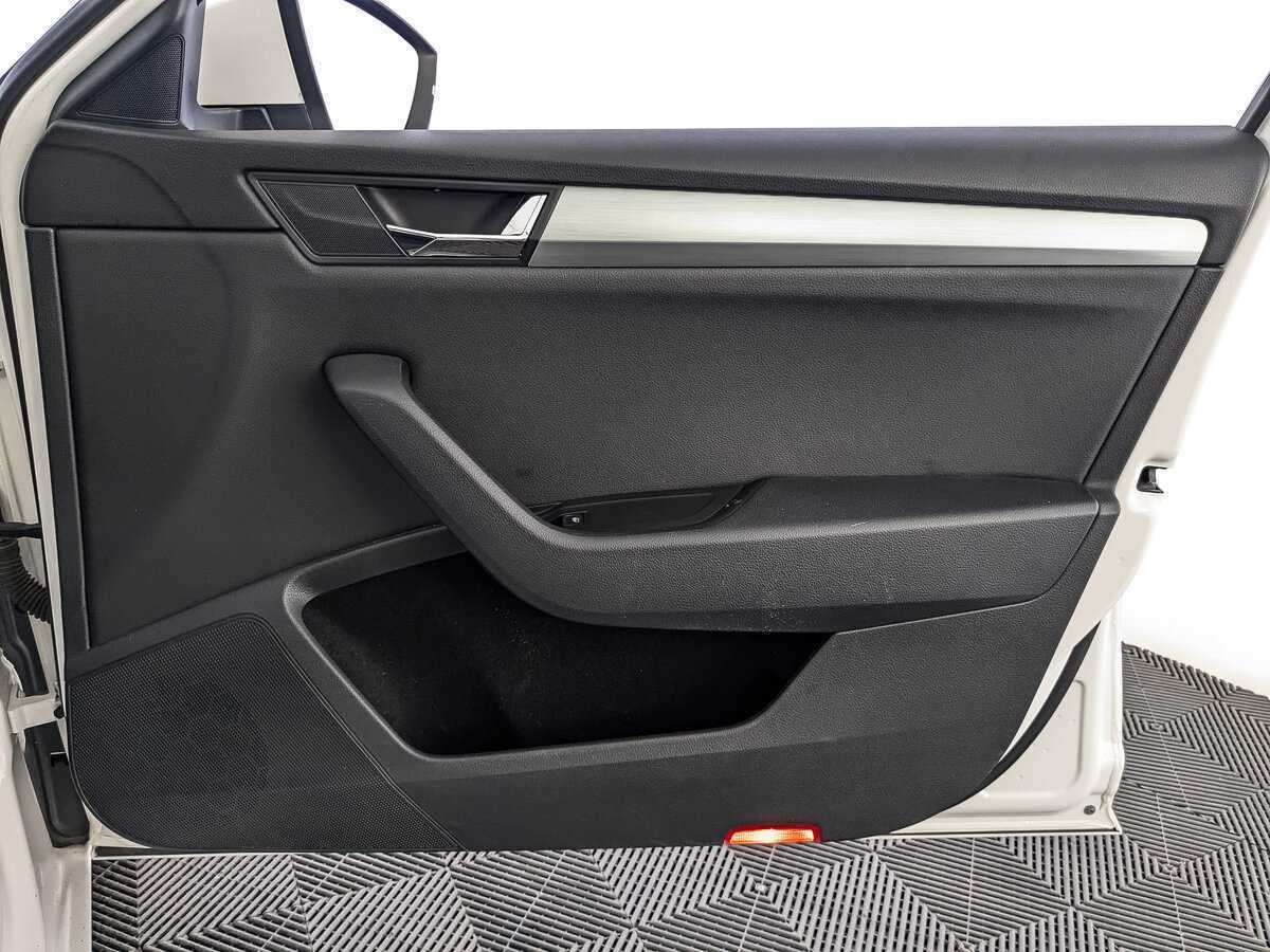 Skoda Superb, 2017 - Фото №19