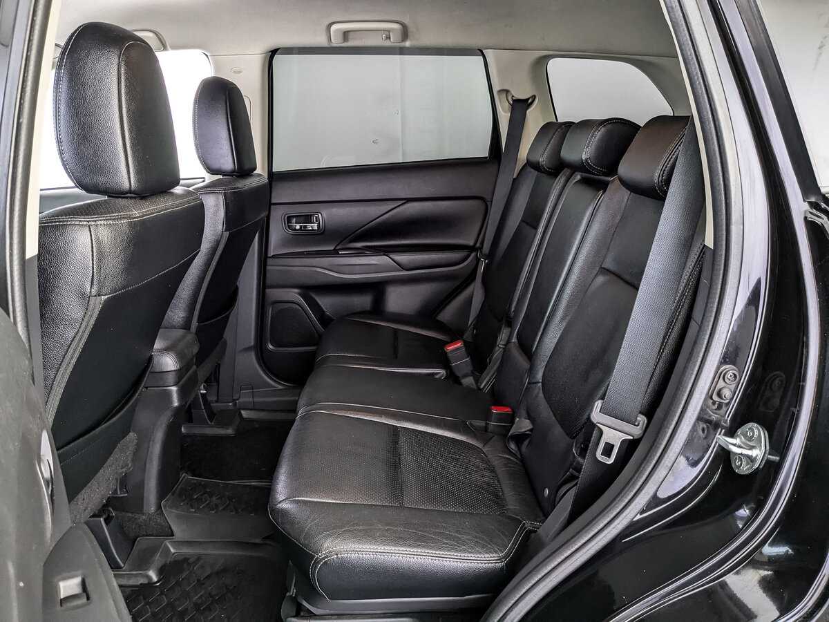 Mitsubishi Outlander, 2012 - Фото №13