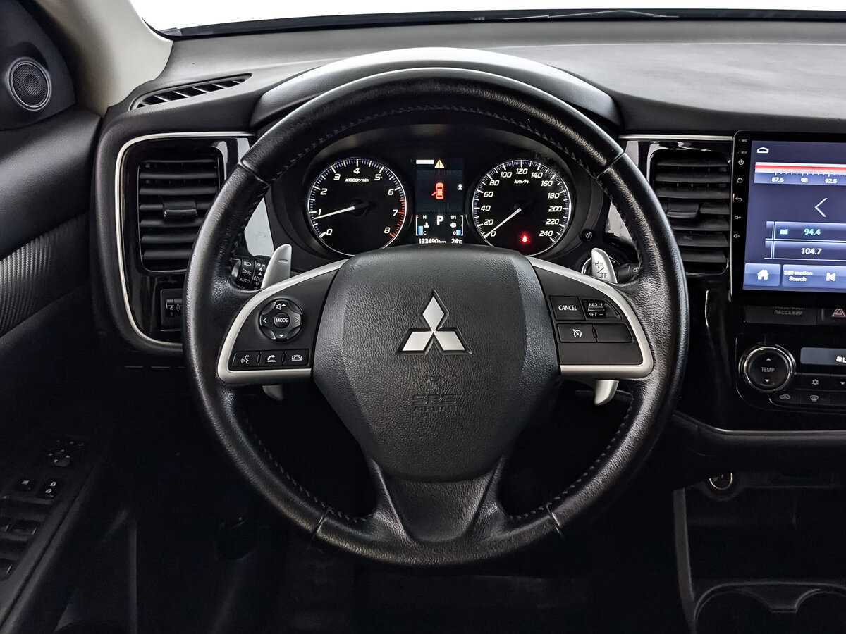 Mitsubishi Outlander, 2012 - Фото №16