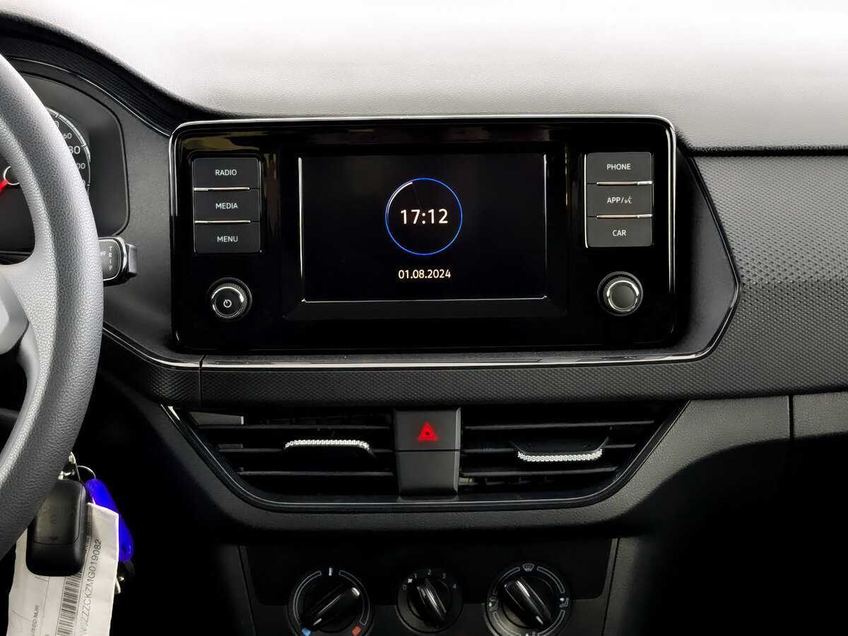 Volkswagen Polo, 2020 - Фото №12