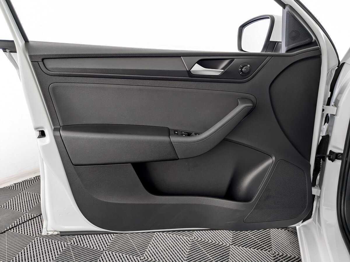 Volkswagen Polo, 2020 - Фото №14