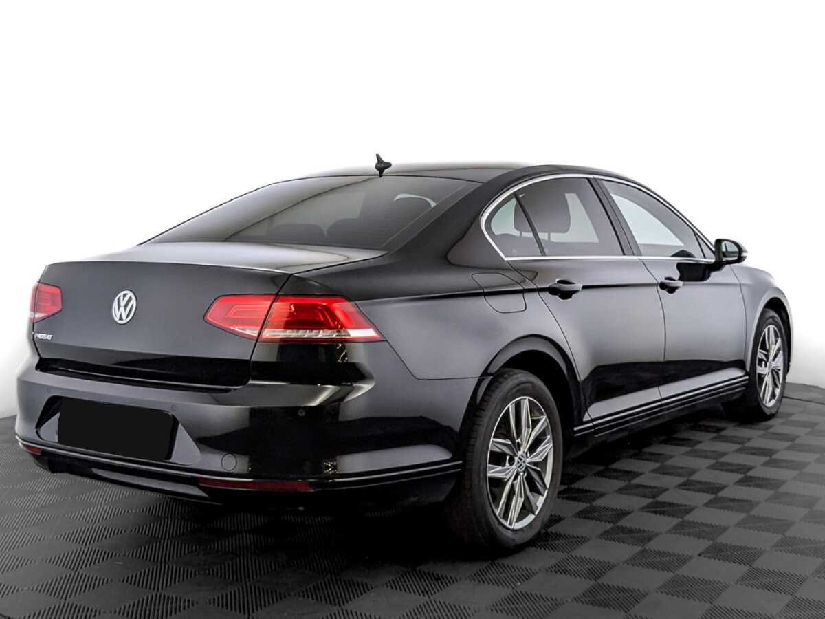 Volkswagen Passat, 2018 - Фото №4