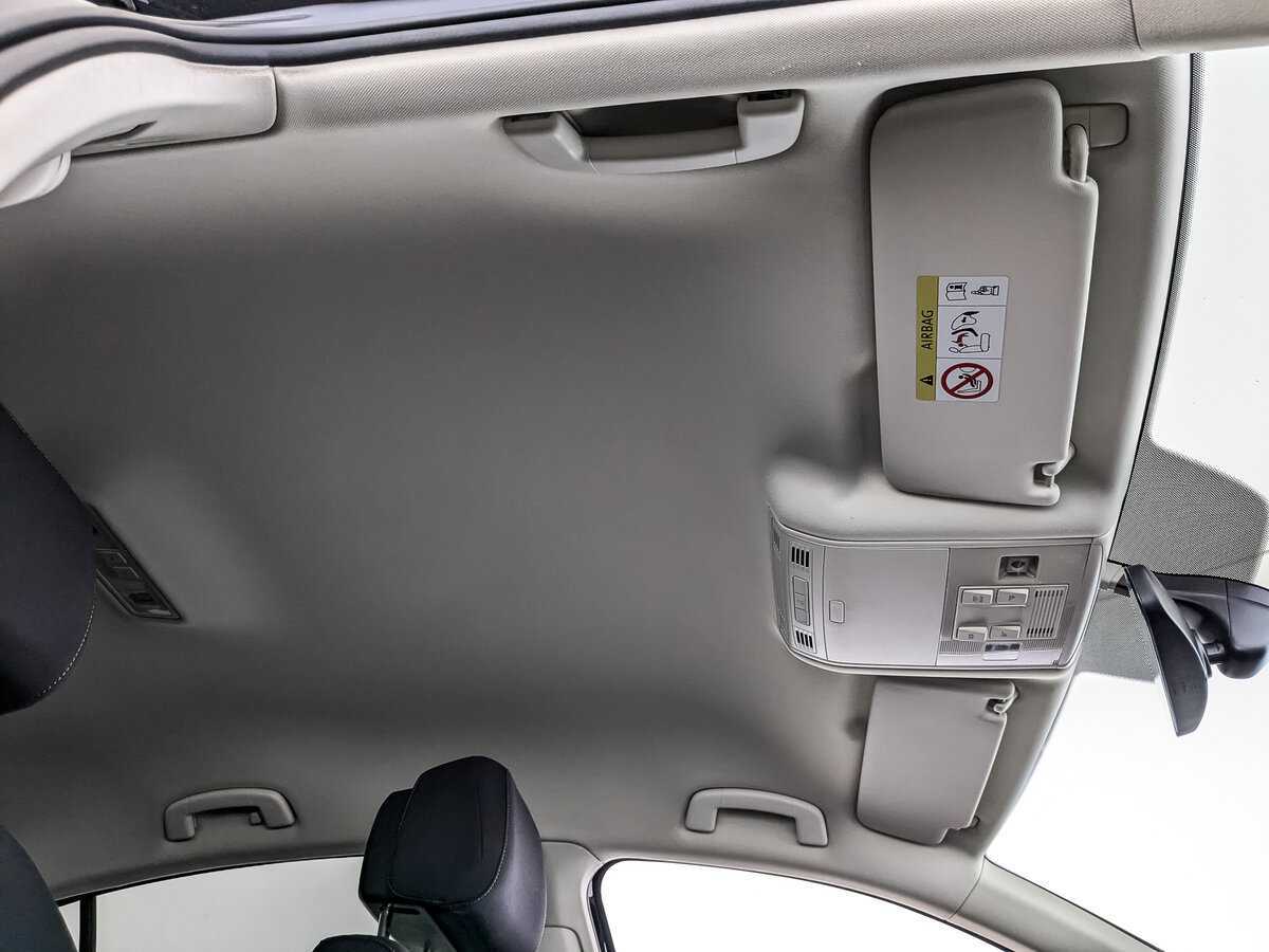 Volkswagen Passat, 2018 - Фото №17