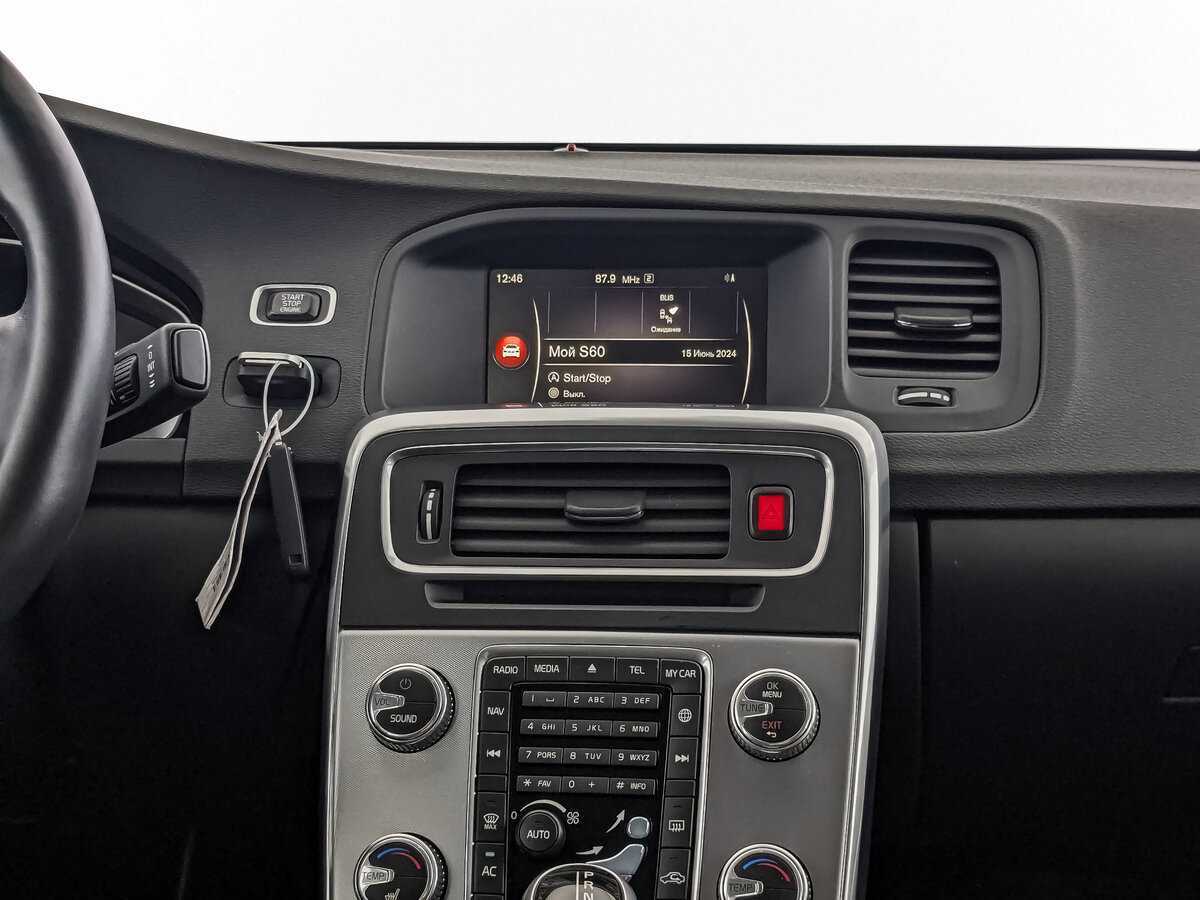 Volvo S60, 2017 - Фото №11