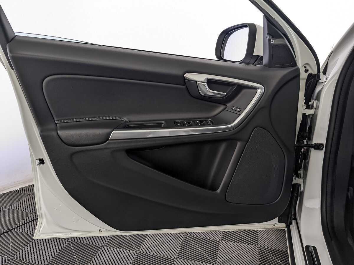 Volvo S60, 2017 - Фото №13