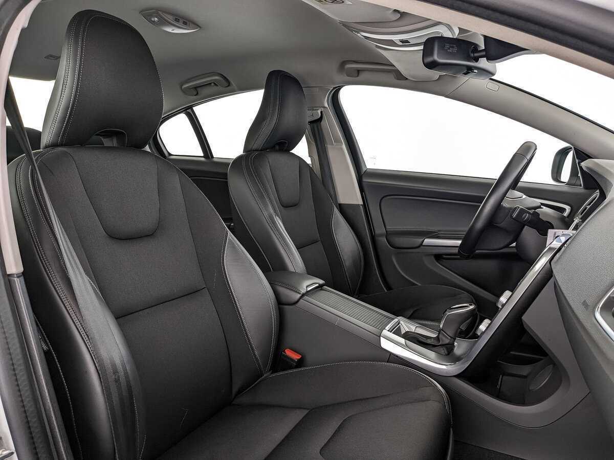 Volvo S60, 2017 - Фото №17