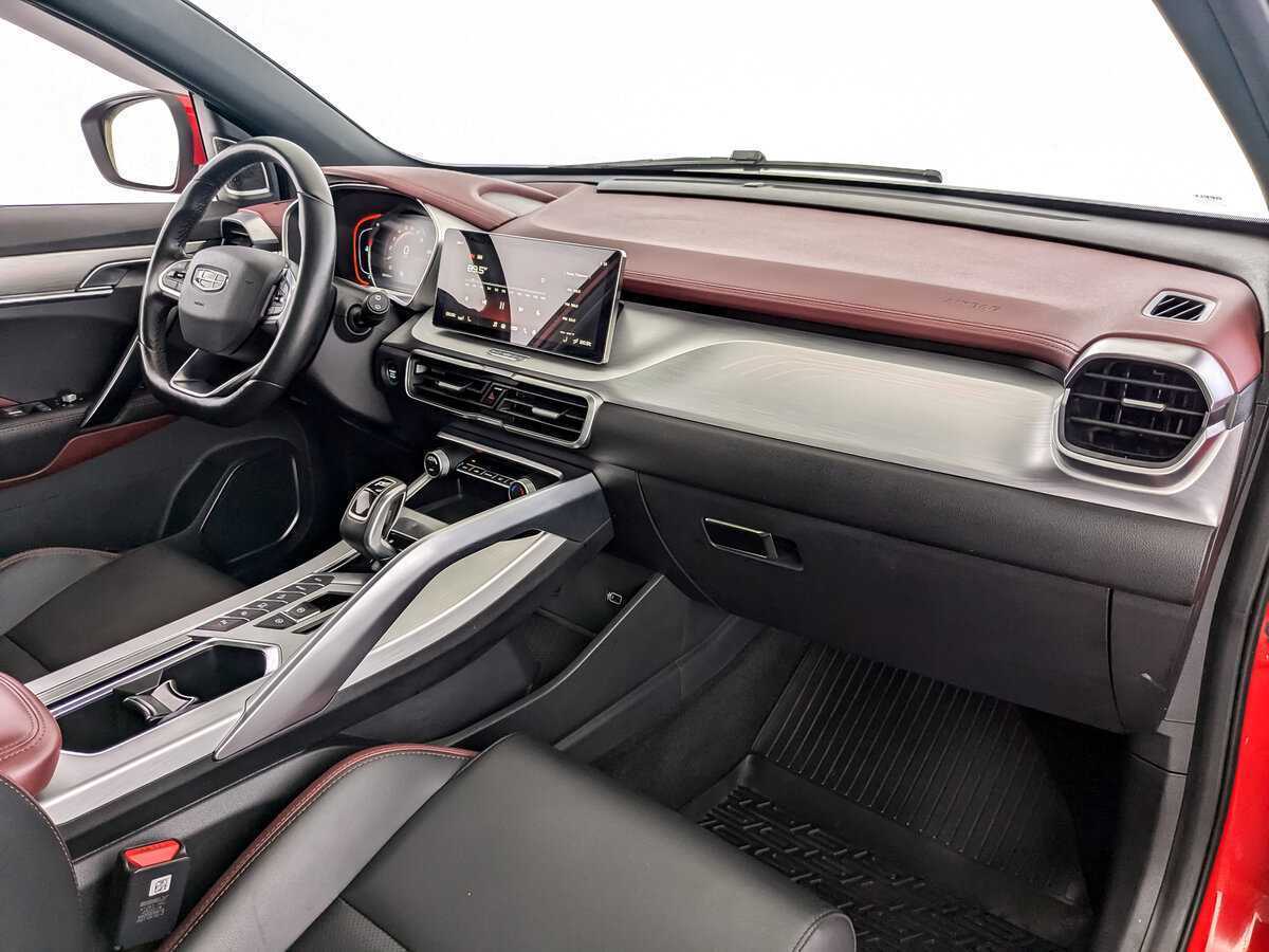 Geely Coolray, 2021 - Фото №8