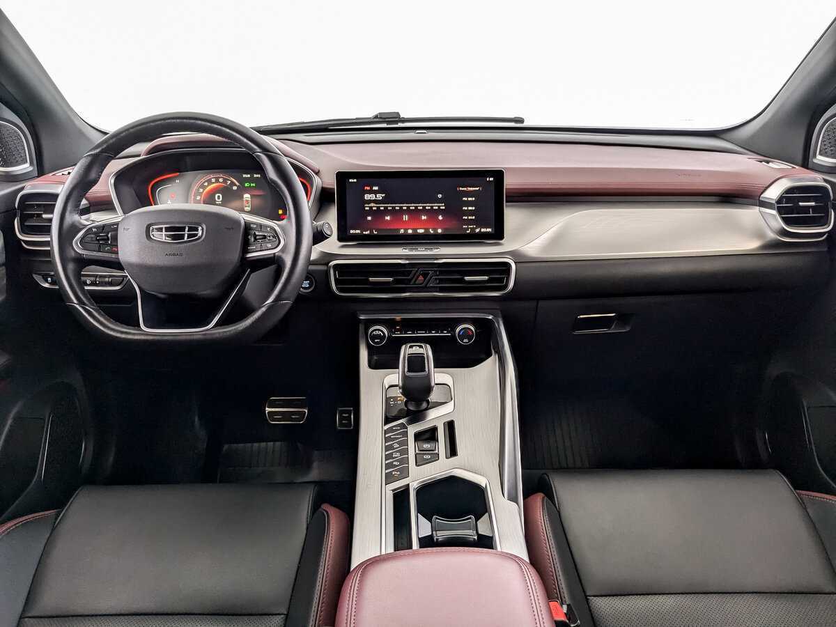 Geely Coolray, 2021 - Фото №11