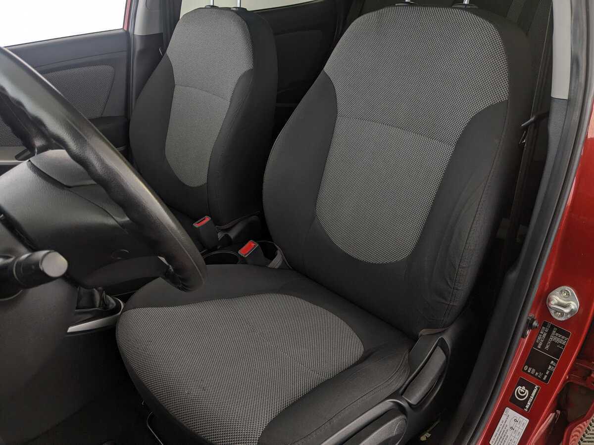 Hyundai Solaris, 2012 - Фото №15