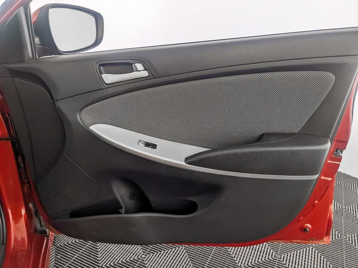 Hyundai Solaris, 2012 - Фото №19