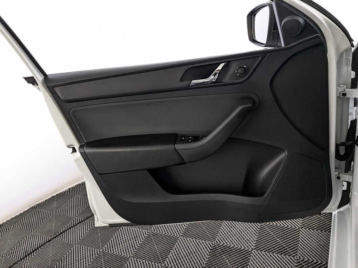 Skoda Rapid, 2017 - Фото №14