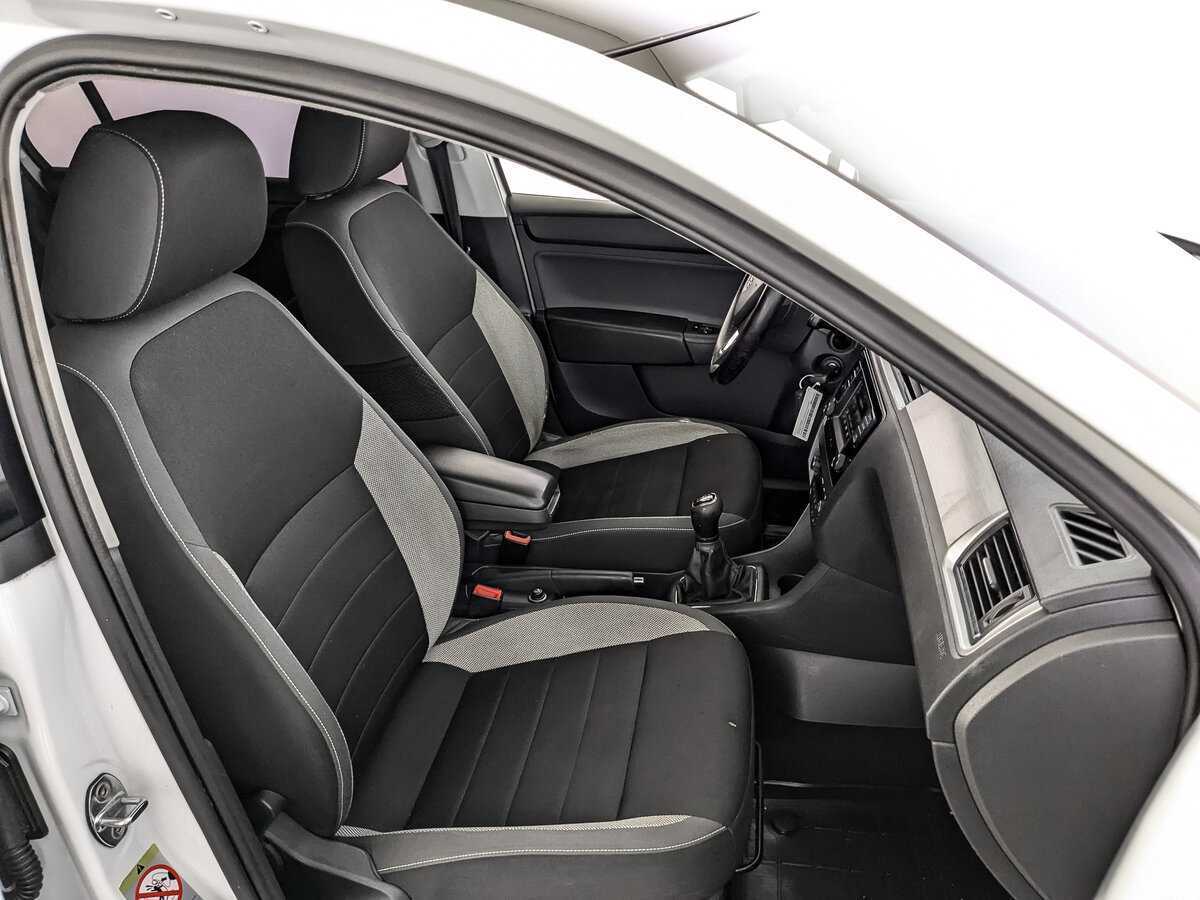 Skoda Rapid, 2017 - Фото №19