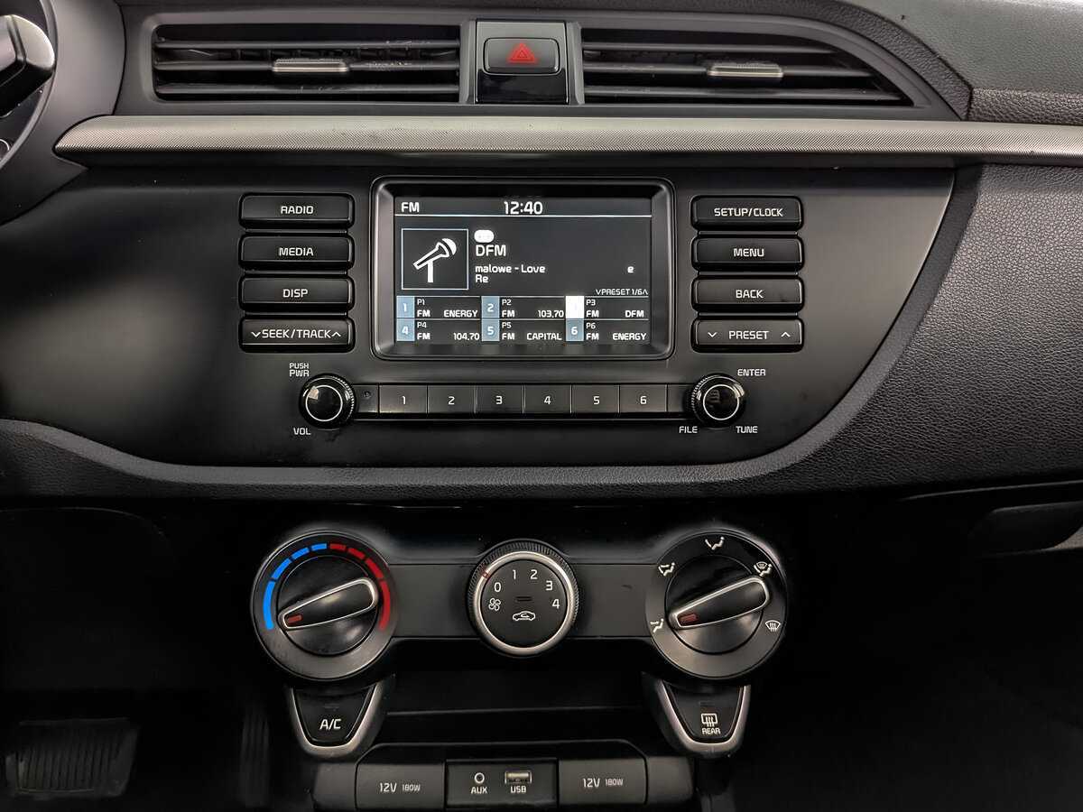 Kia Rio X-Line, 2019 - Фото №12