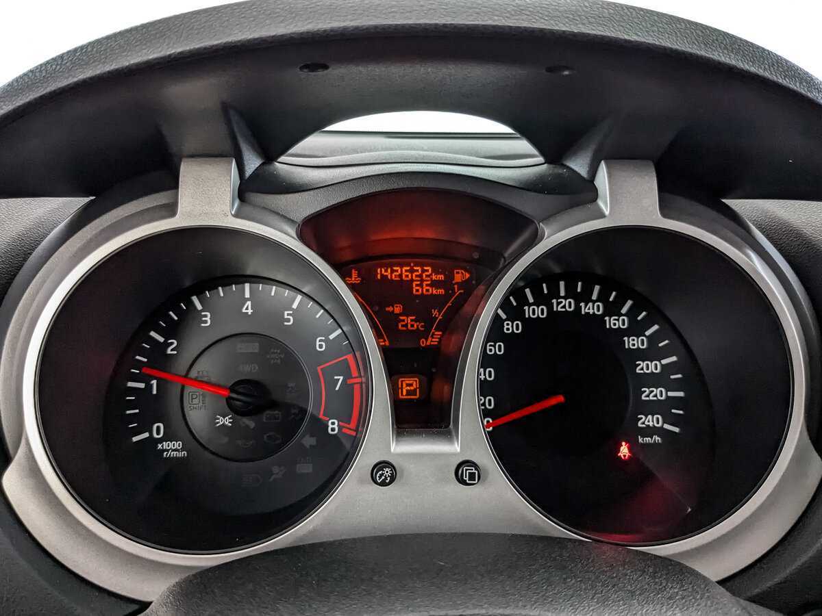 Nissan Juke, 2013 - Фото №11