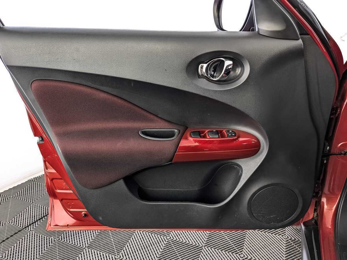 Nissan Juke, 2013 - Фото №13