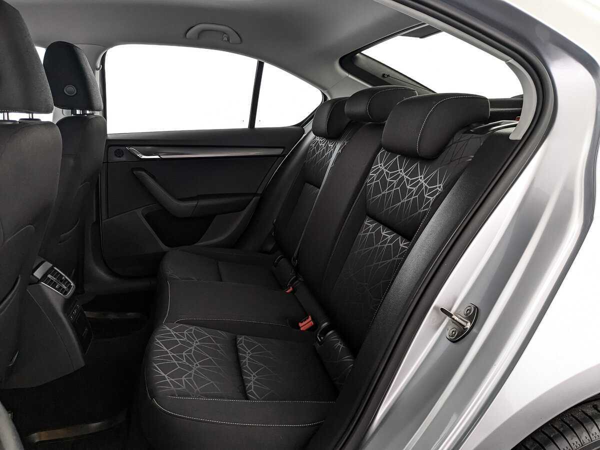 Skoda Octavia, 2020 - Фото №13
