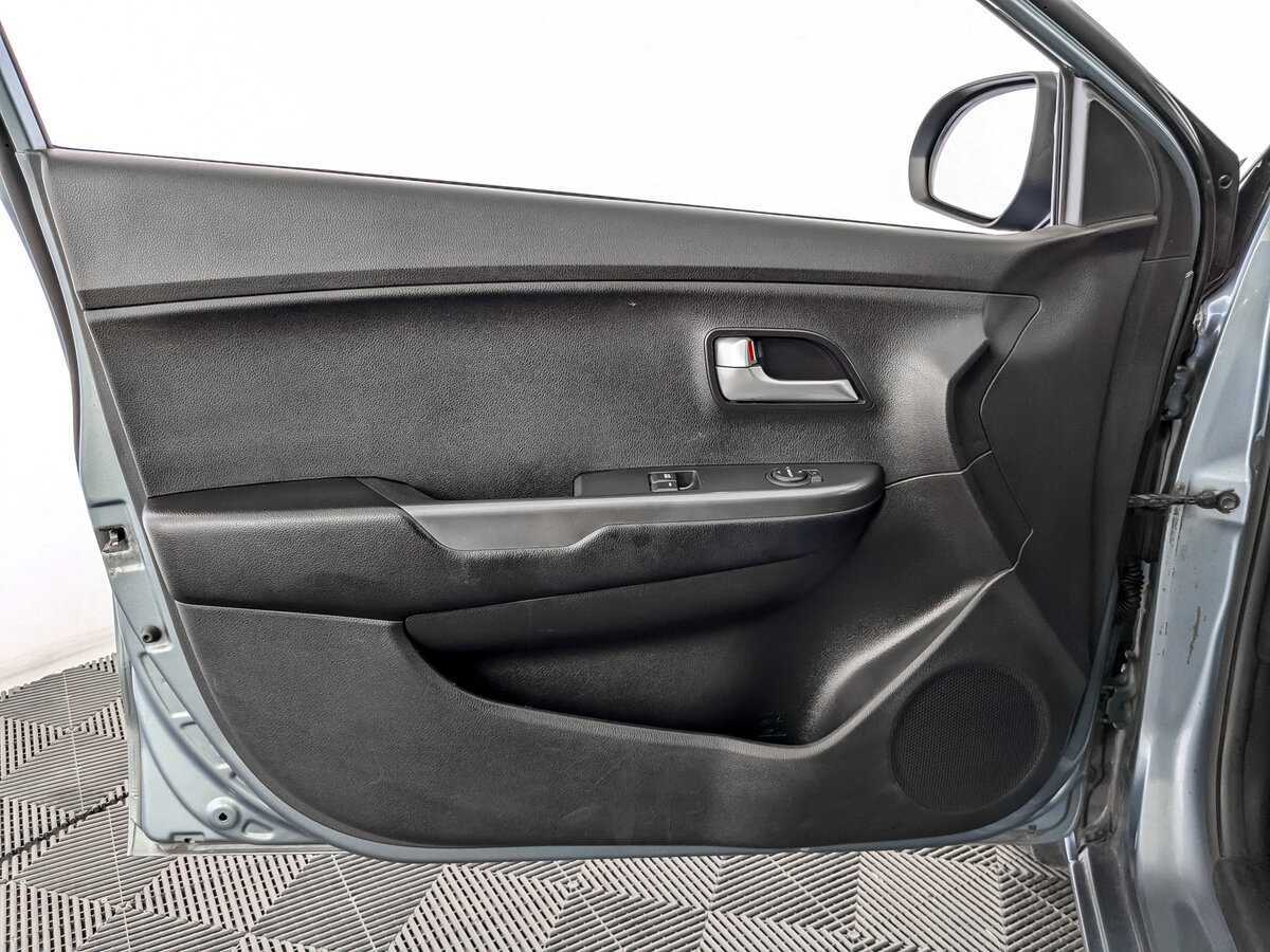 Kia Rio, 2015 - Фото №14