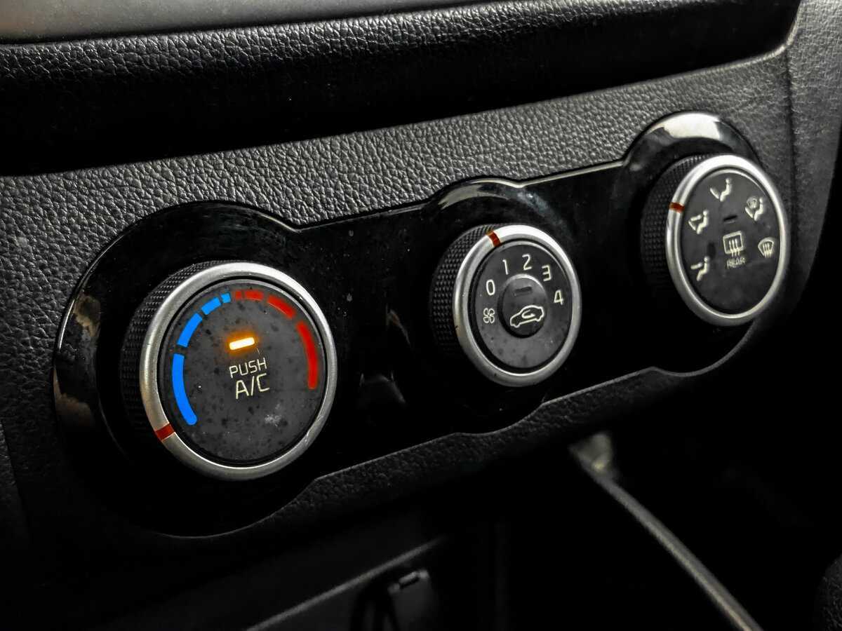 Kia Rio, 2015 - Фото №20