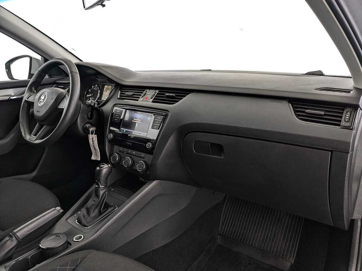 Skoda Octavia, 2017 - Фото №8