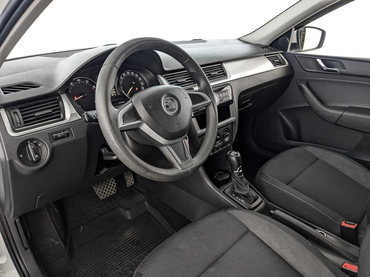 Skoda Rapid, 2015 - Фото №10