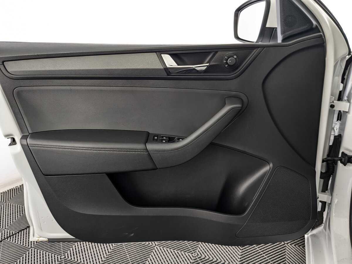 Skoda Rapid, 2020 - Фото №14