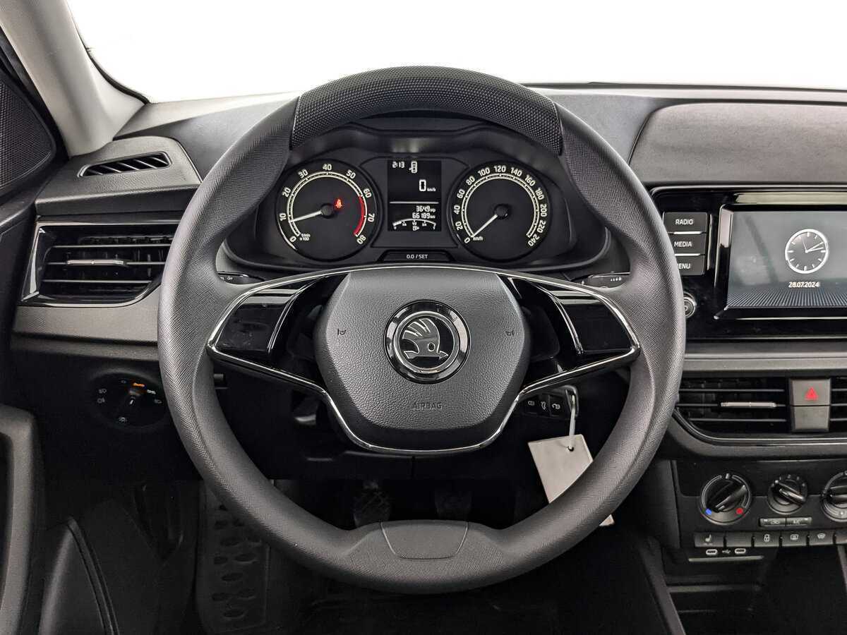 Skoda Rapid, 2020 - Фото №17