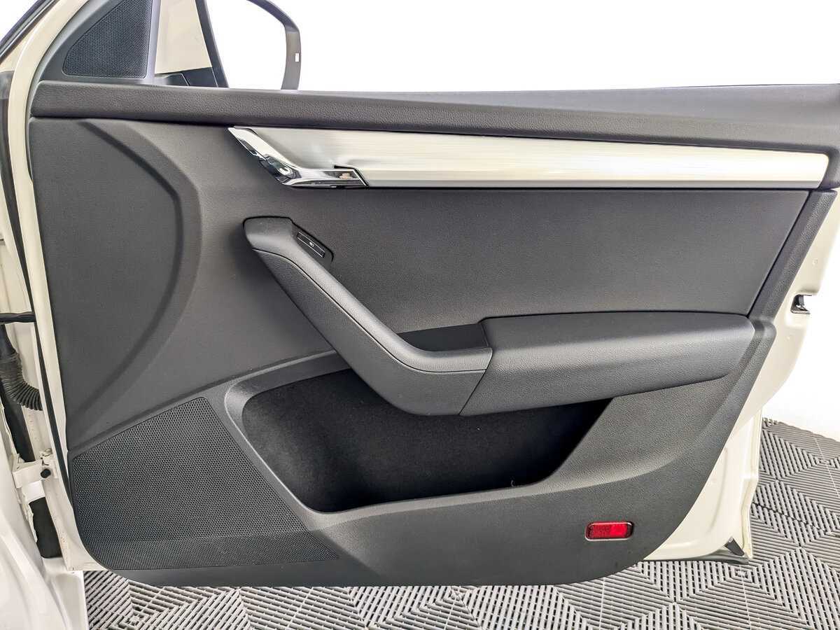 Skoda Octavia, 2017 - Фото №19