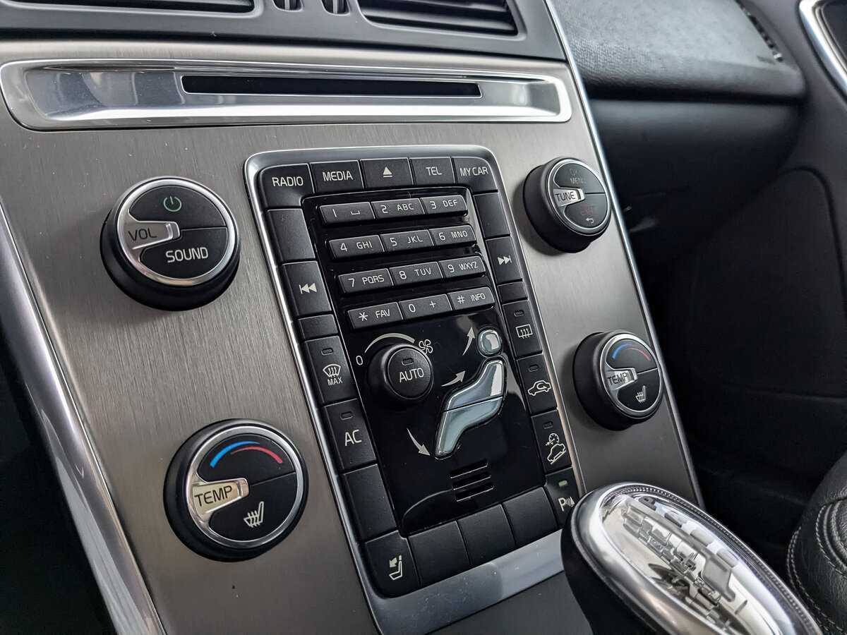 Volvo XC60, 2012 - Фото №16