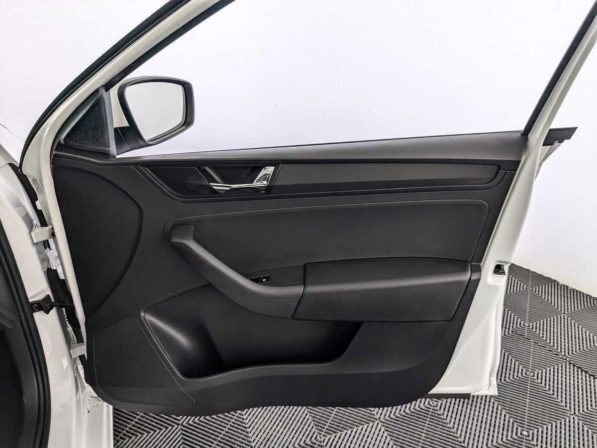 Skoda Rapid, 2018 - Фото №20
