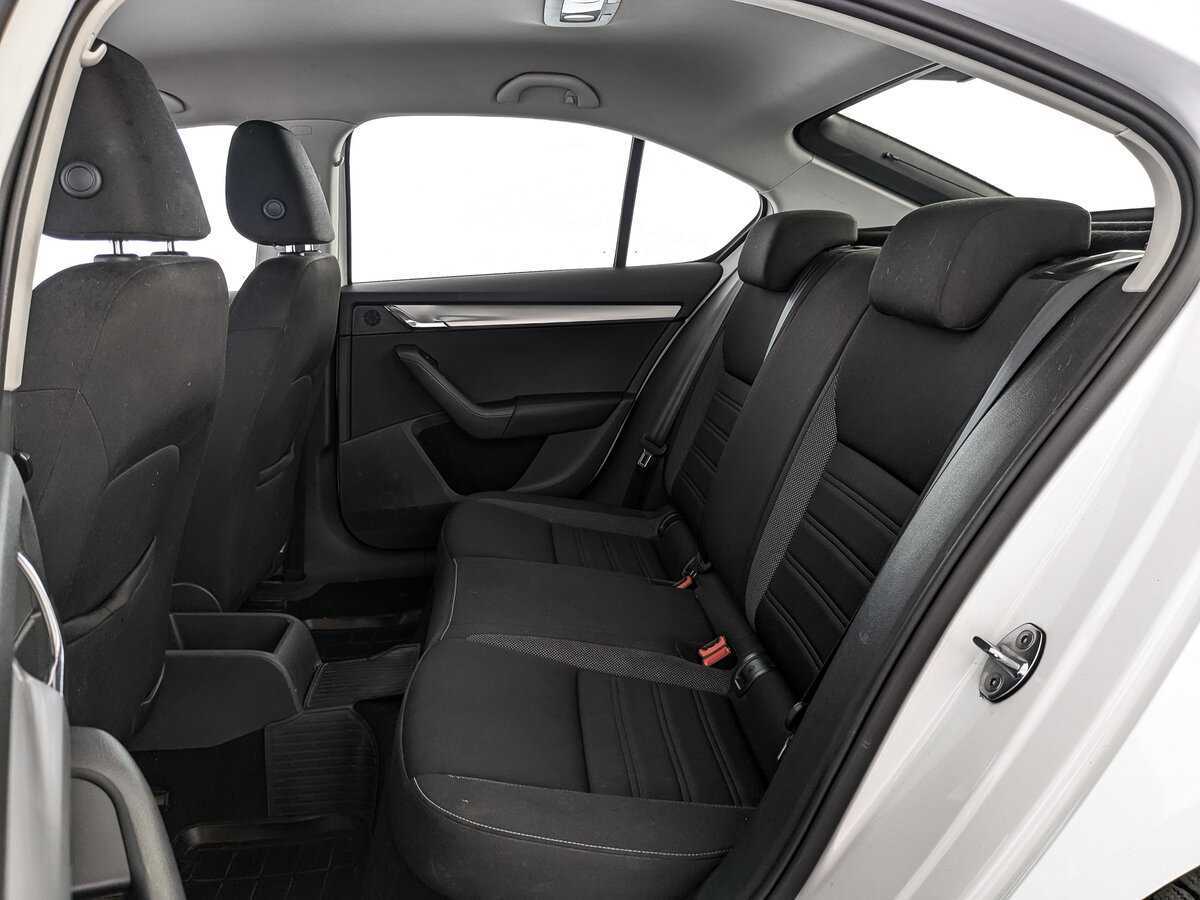 Skoda Octavia, 2017 - Фото №12