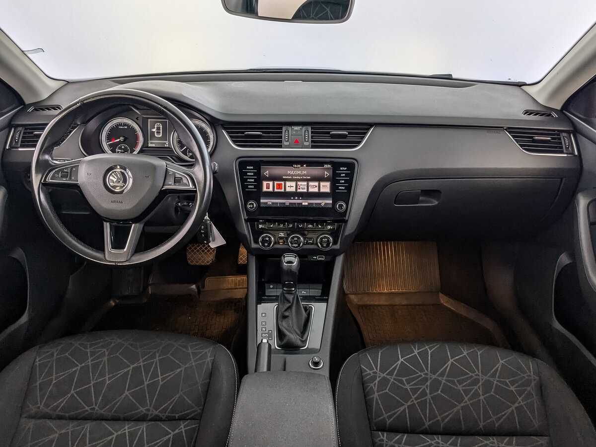 Skoda Octavia, 2020 - Фото №9