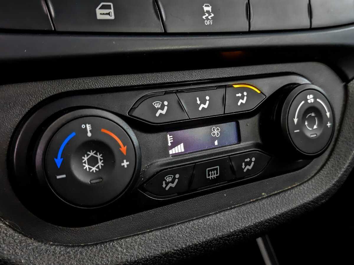 Lada (ВАЗ) Vesta, 2016 - Фото №20