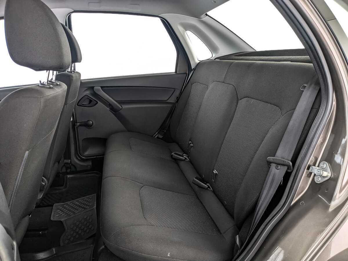 Lada (ВАЗ) Granta, 2020 - Фото №12