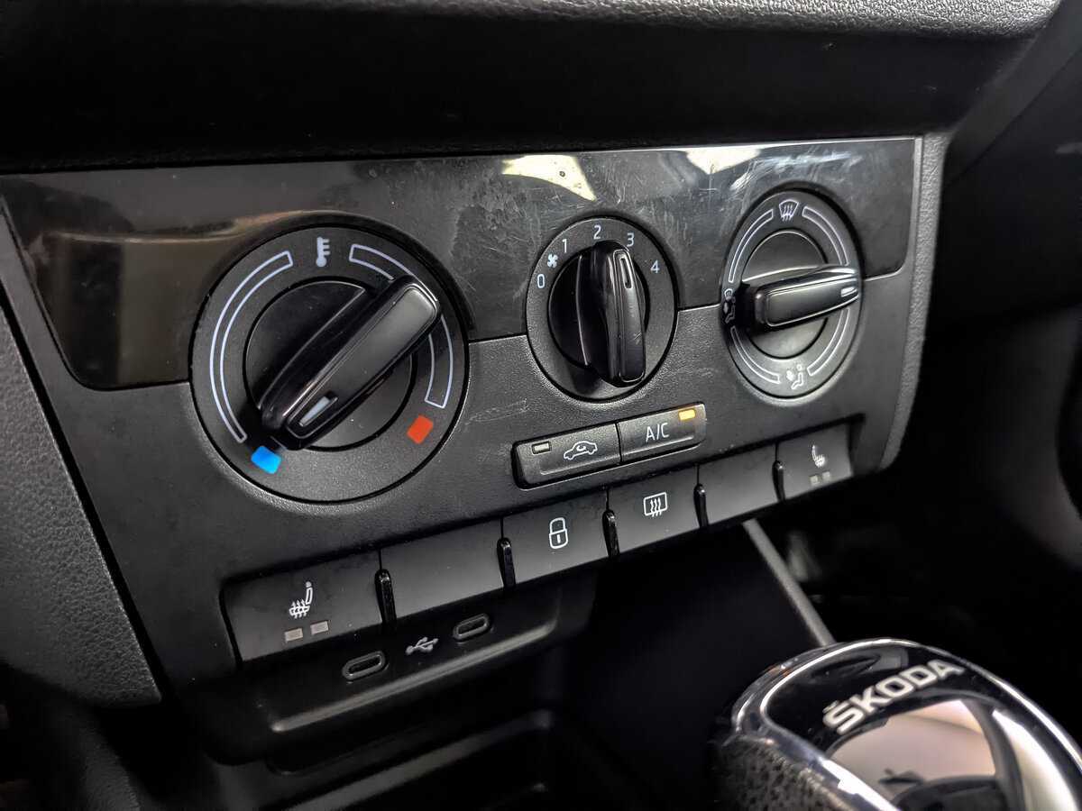 Skoda Rapid, 2020 - Фото №21