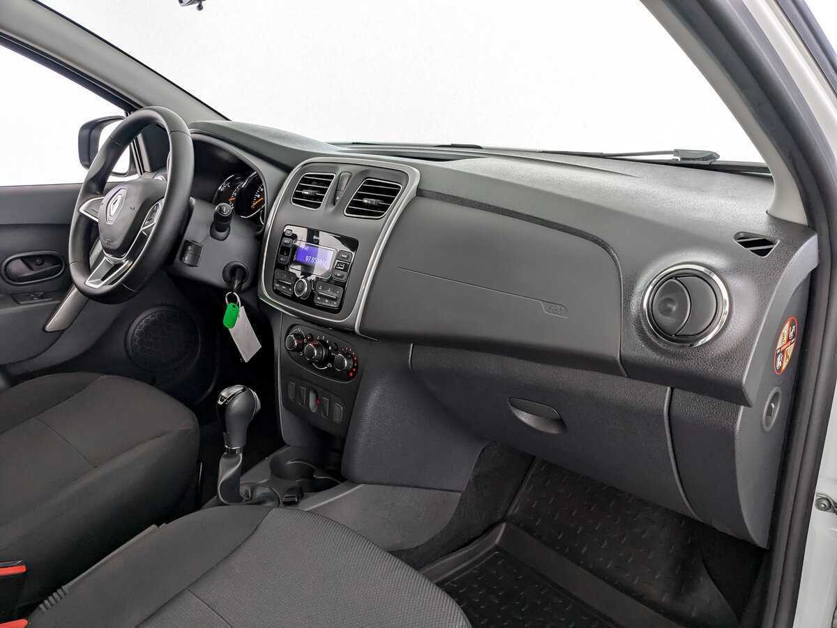 Renault Logan, 2021 - Фото №8