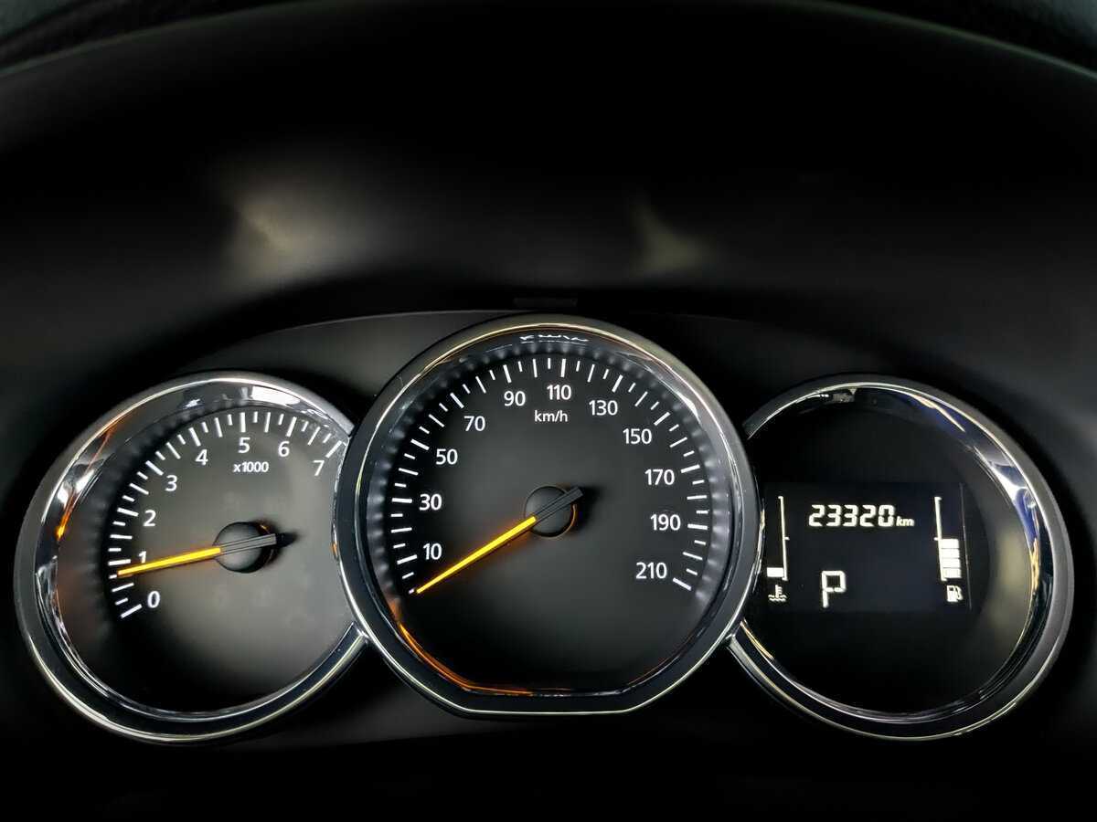 Renault Logan, 2021 - Фото №10